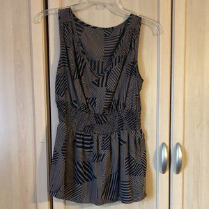Ladies Summer Top - Size Medium